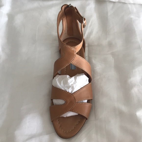 NWT Prada Gladiator flat sandals size 7 - Picture 2 of 6